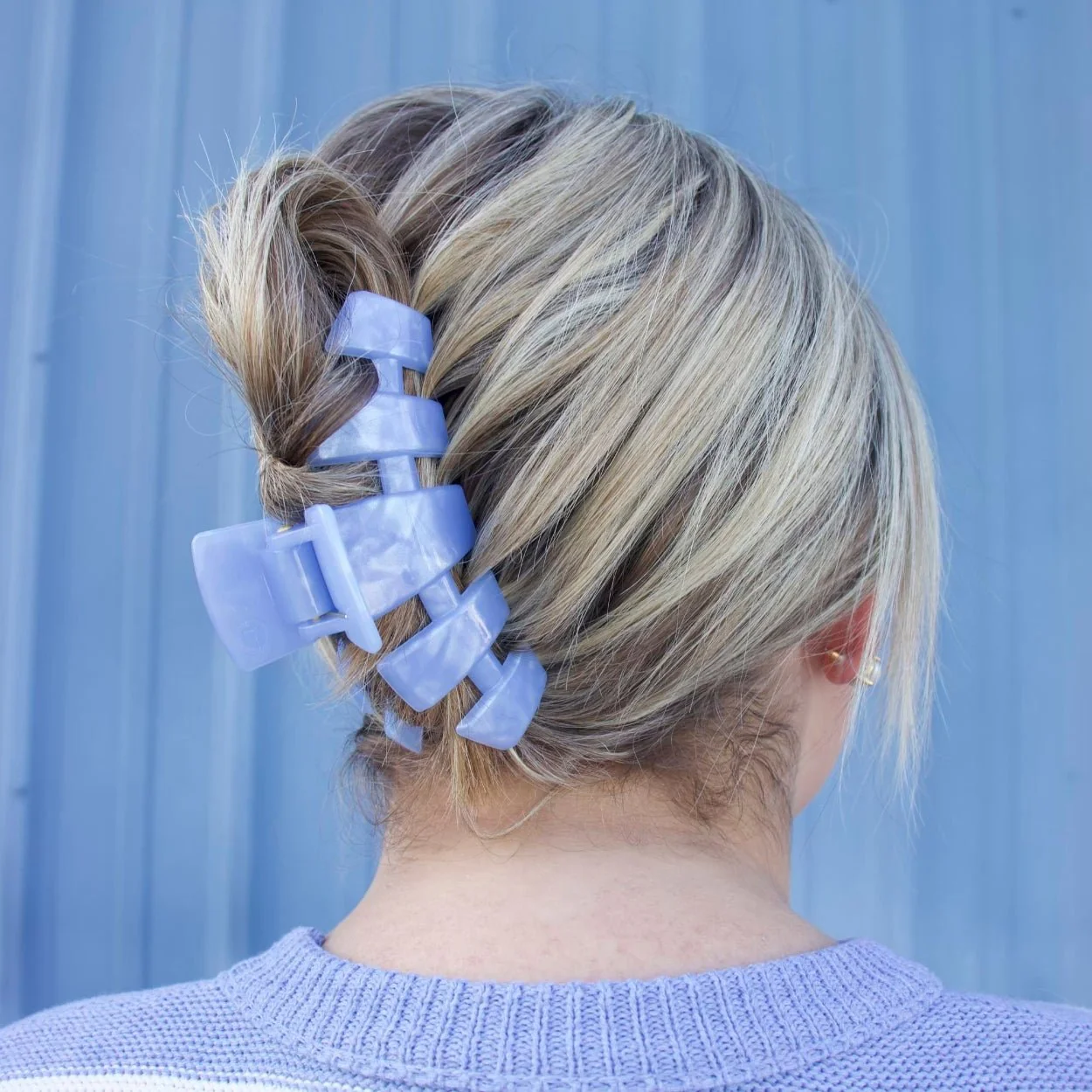 Classic Blue Lagoon Large Claw Clip - Image 3