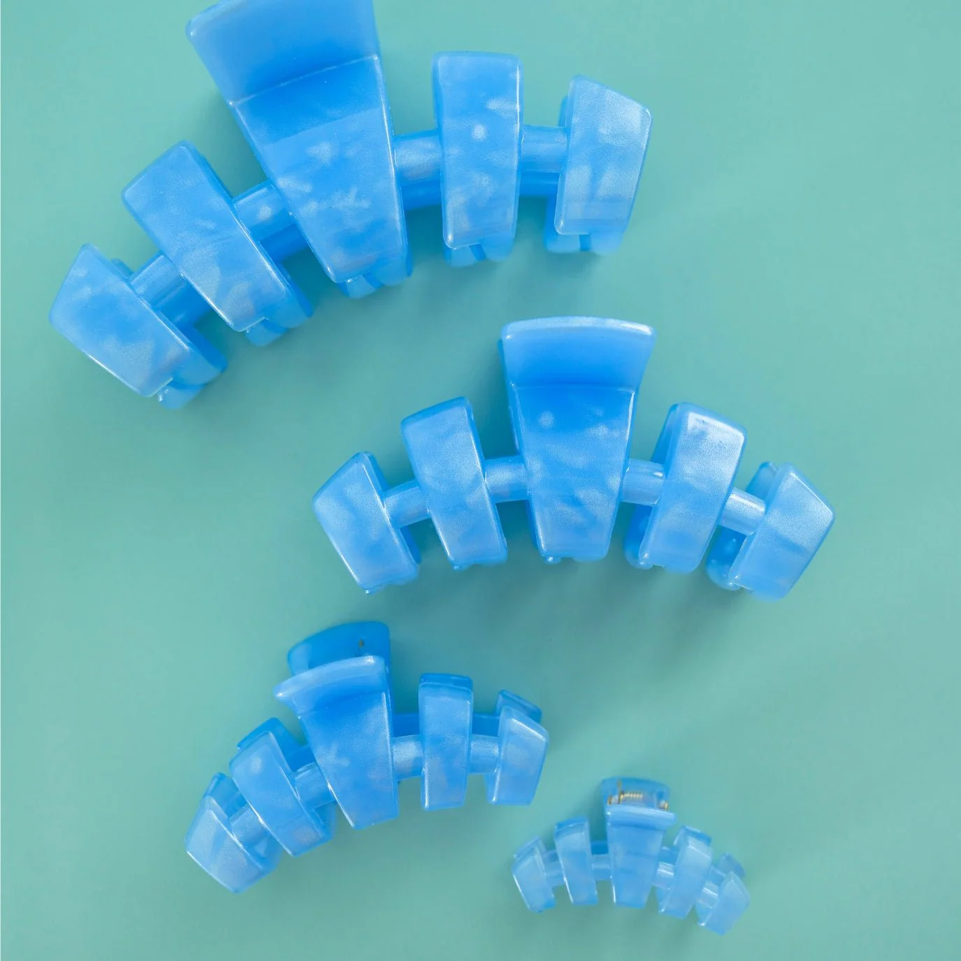Classic Blue Lagoon Tiny Claw Clip - Image 4