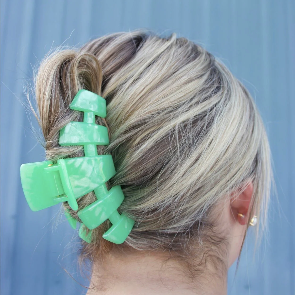 Classic Spring Splash Large Claw Clip - Image 3