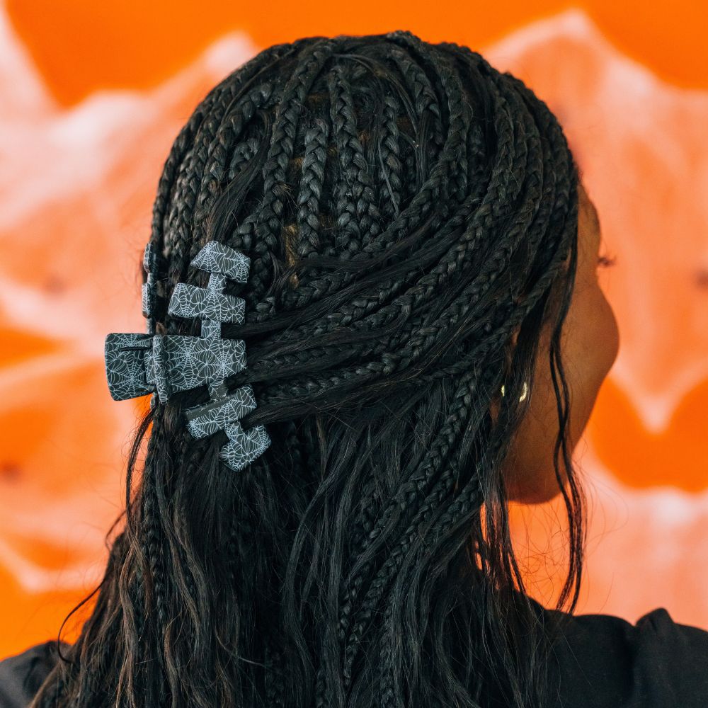 Classic Webbed Medium Claw Clip - Image 4
