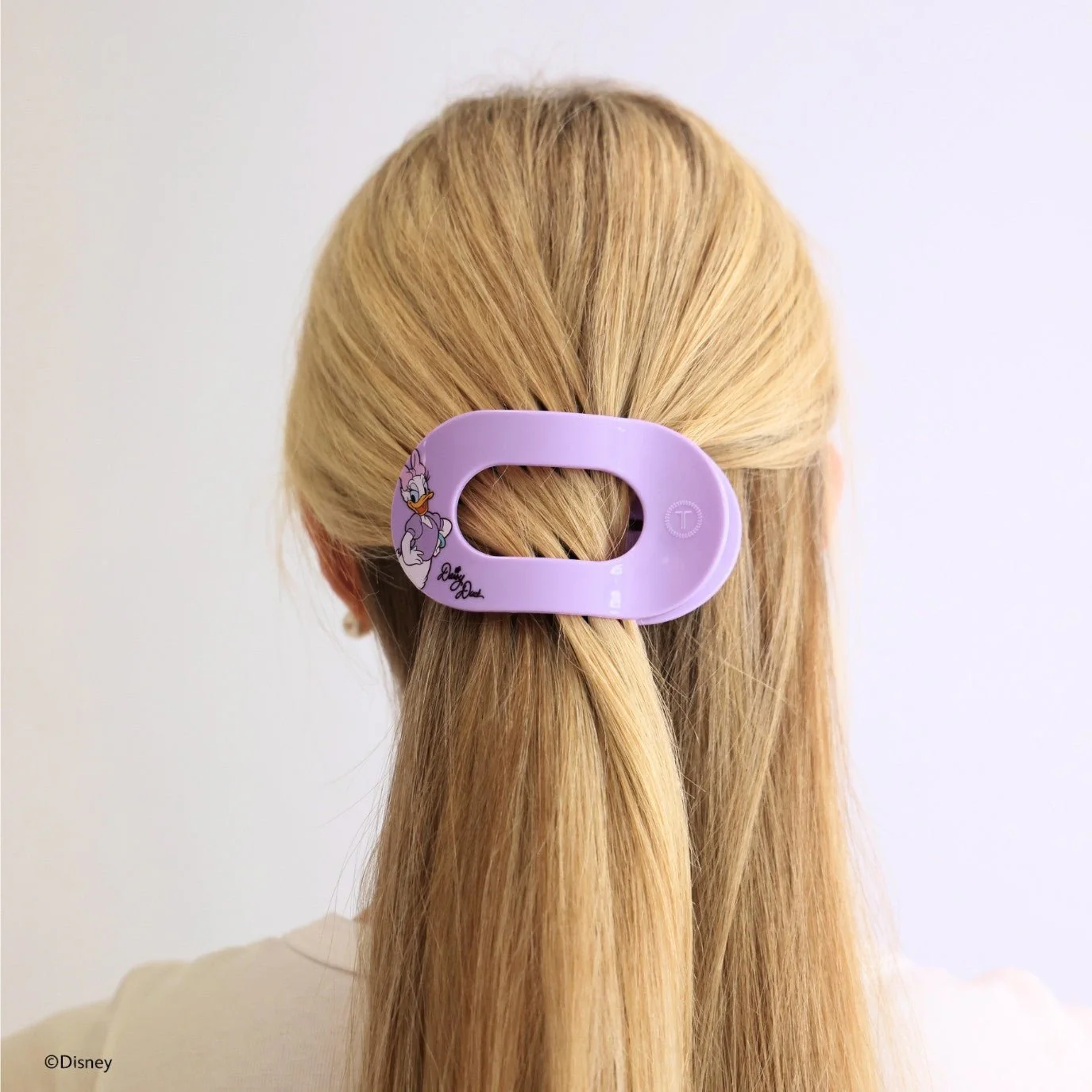 Daisy Duck Medium Flat Round Hair Clip - Image 4
