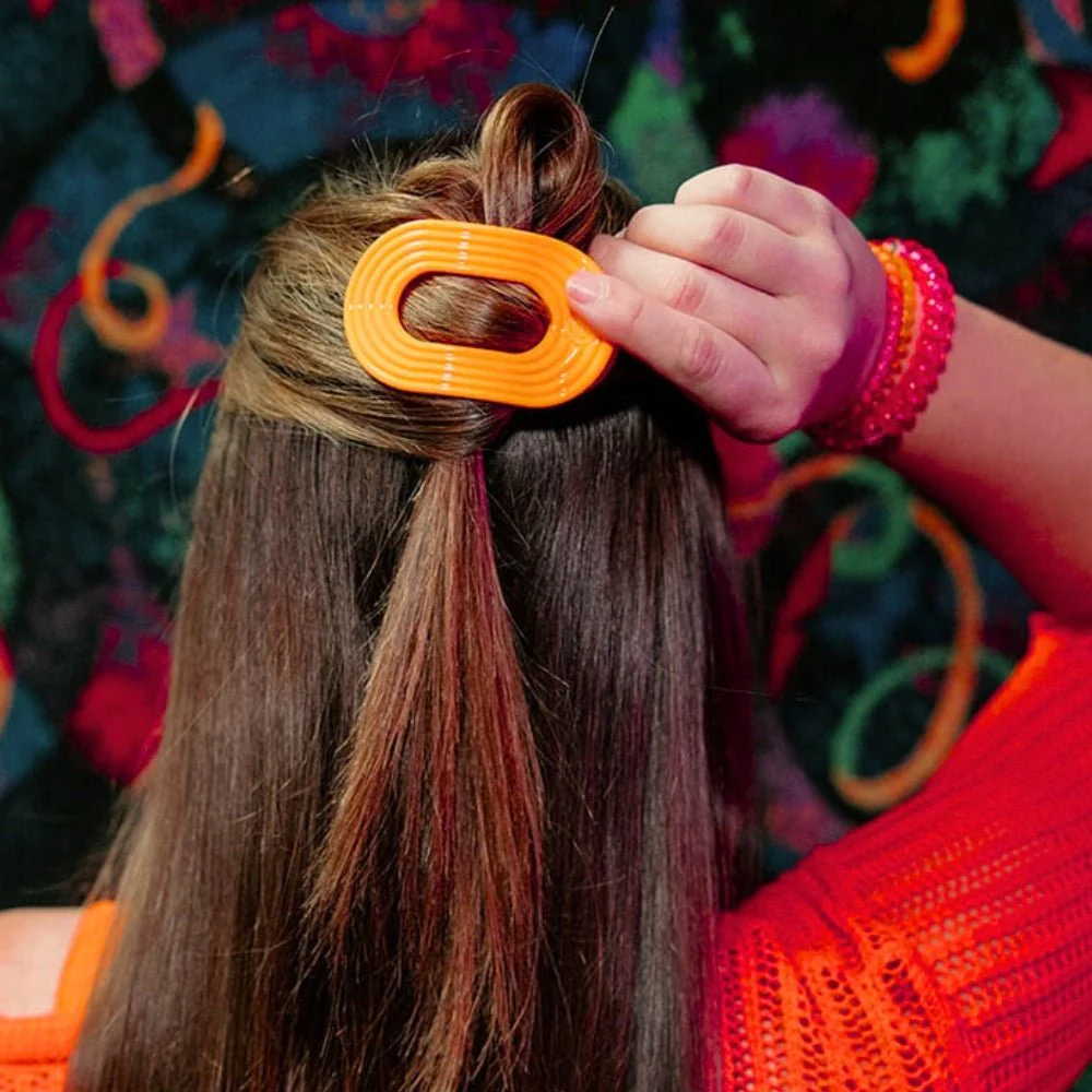 Day Rave Small Flat Round Hair Clip - Image 4