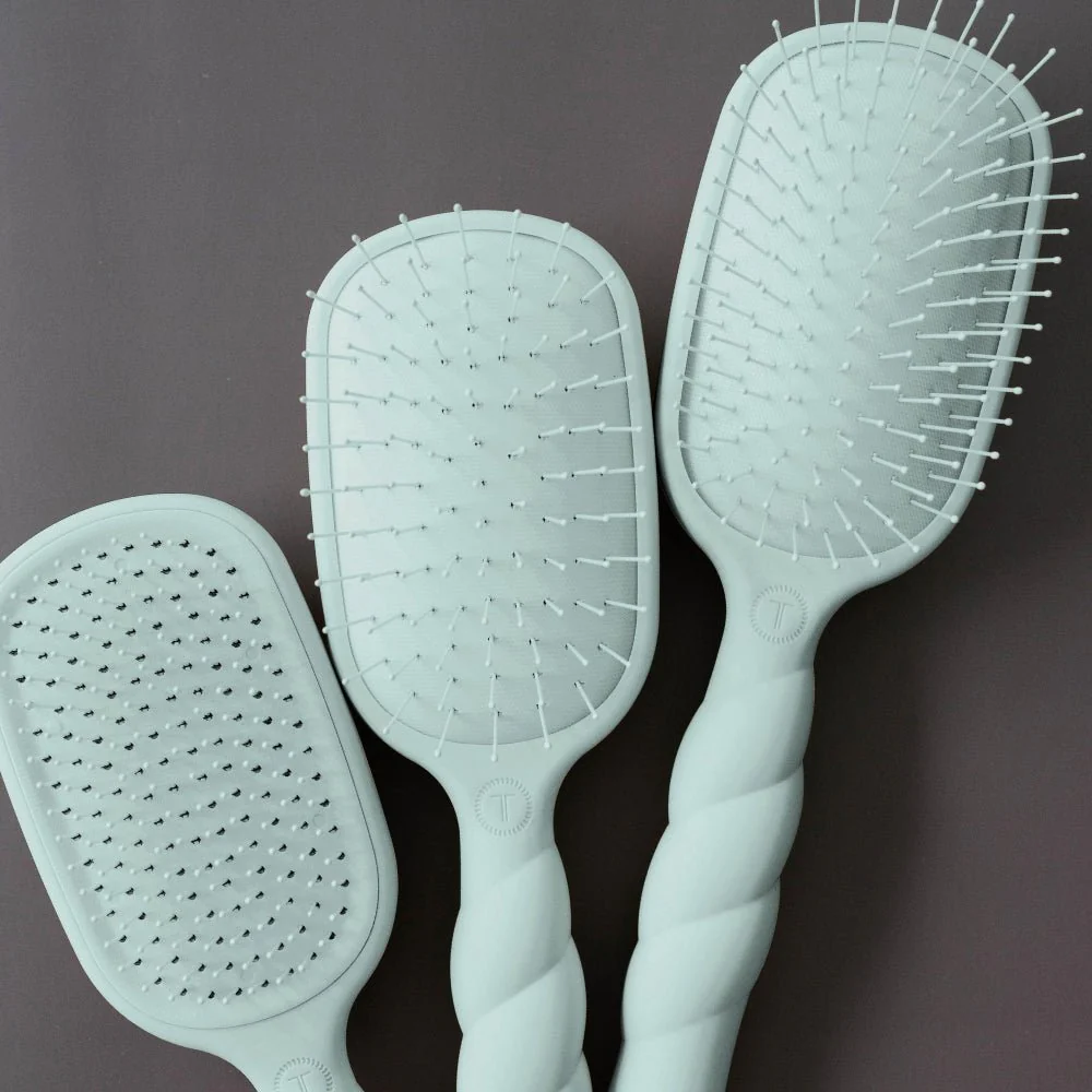 Detangler Hair Brush for Fine Hair – Blue - Image 7