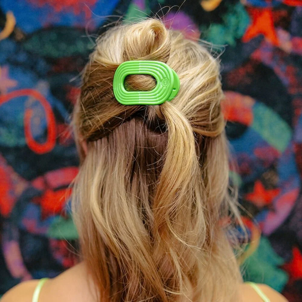 Glow For It Tiny Flat Round Hair Clip - Image 4