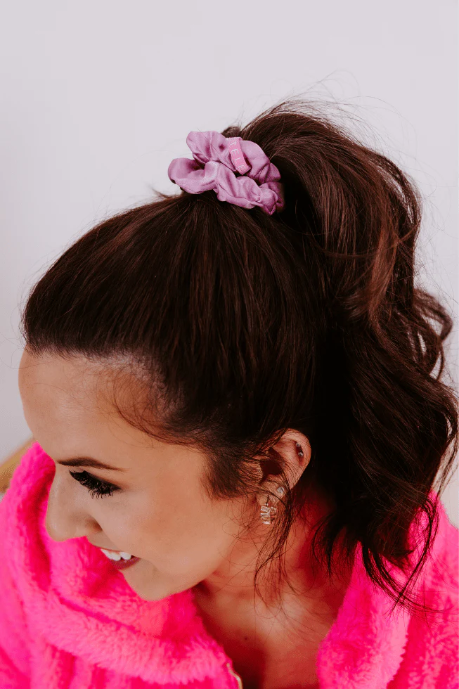 I Pink I Love You Large Silk Scrunchies - Image 3