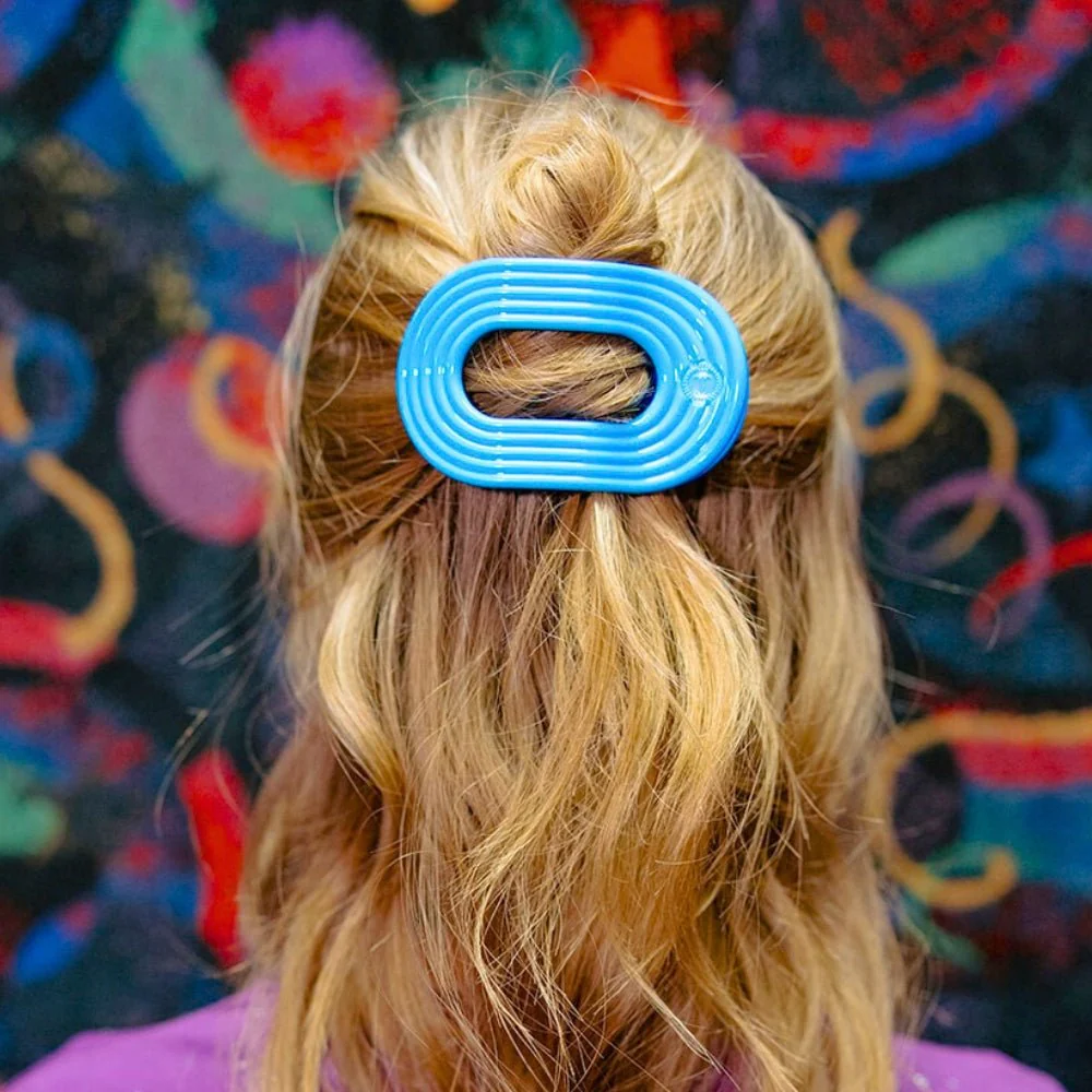 Miami Vice Medium Flat Round Hair Clip - Image 4