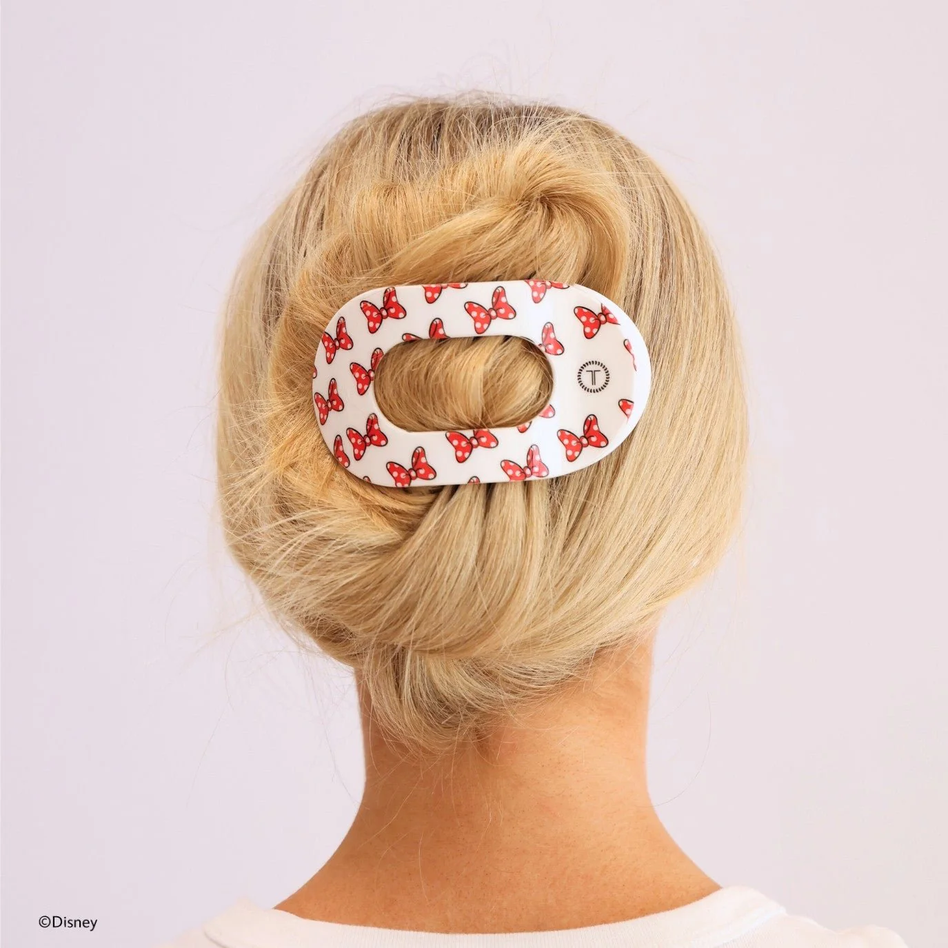 Minnie Mouse Loves Her Bows! Large Flat Round Hair Clip - Image 4