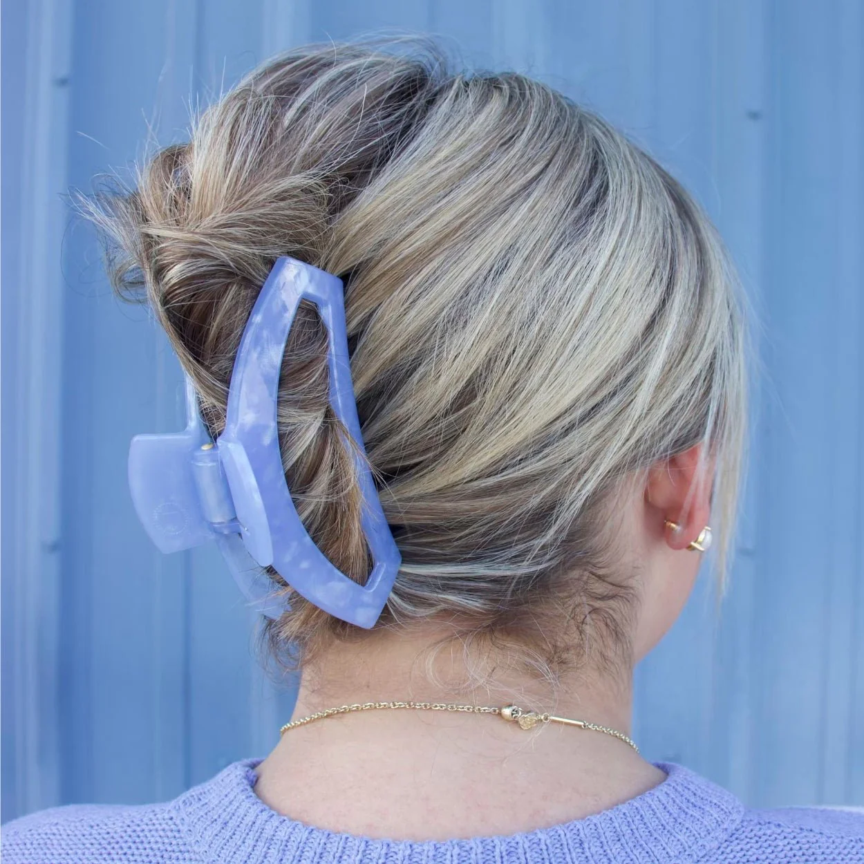 Open Blue Lagoon Large Hair Clip - Image 3
