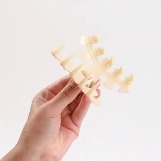Classic Tortoise Medium Claw Clip - Image 6